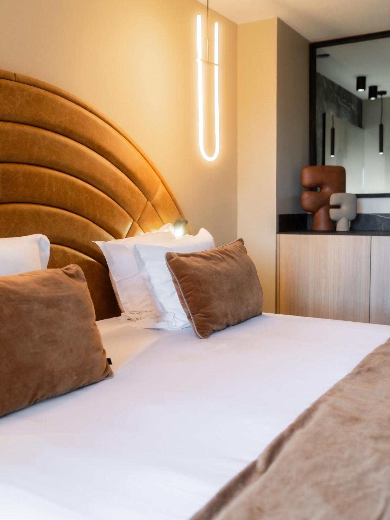 Fahrenheit Seven Courchevel Hotell Exteriör bild