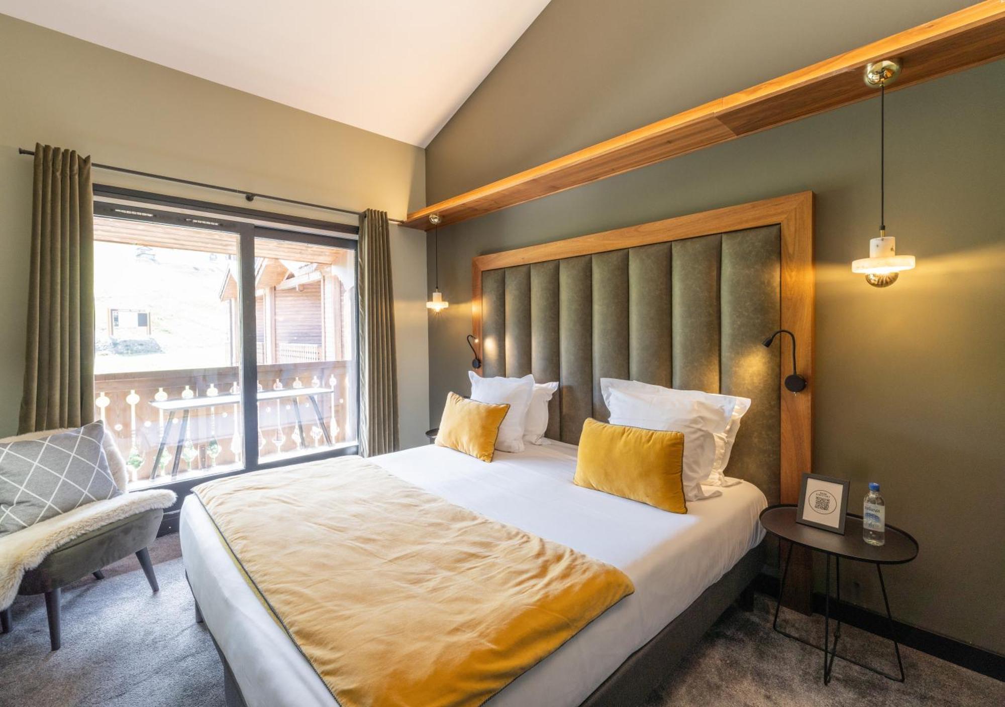 Fahrenheit Seven Courchevel Hotell Exteriör bild
