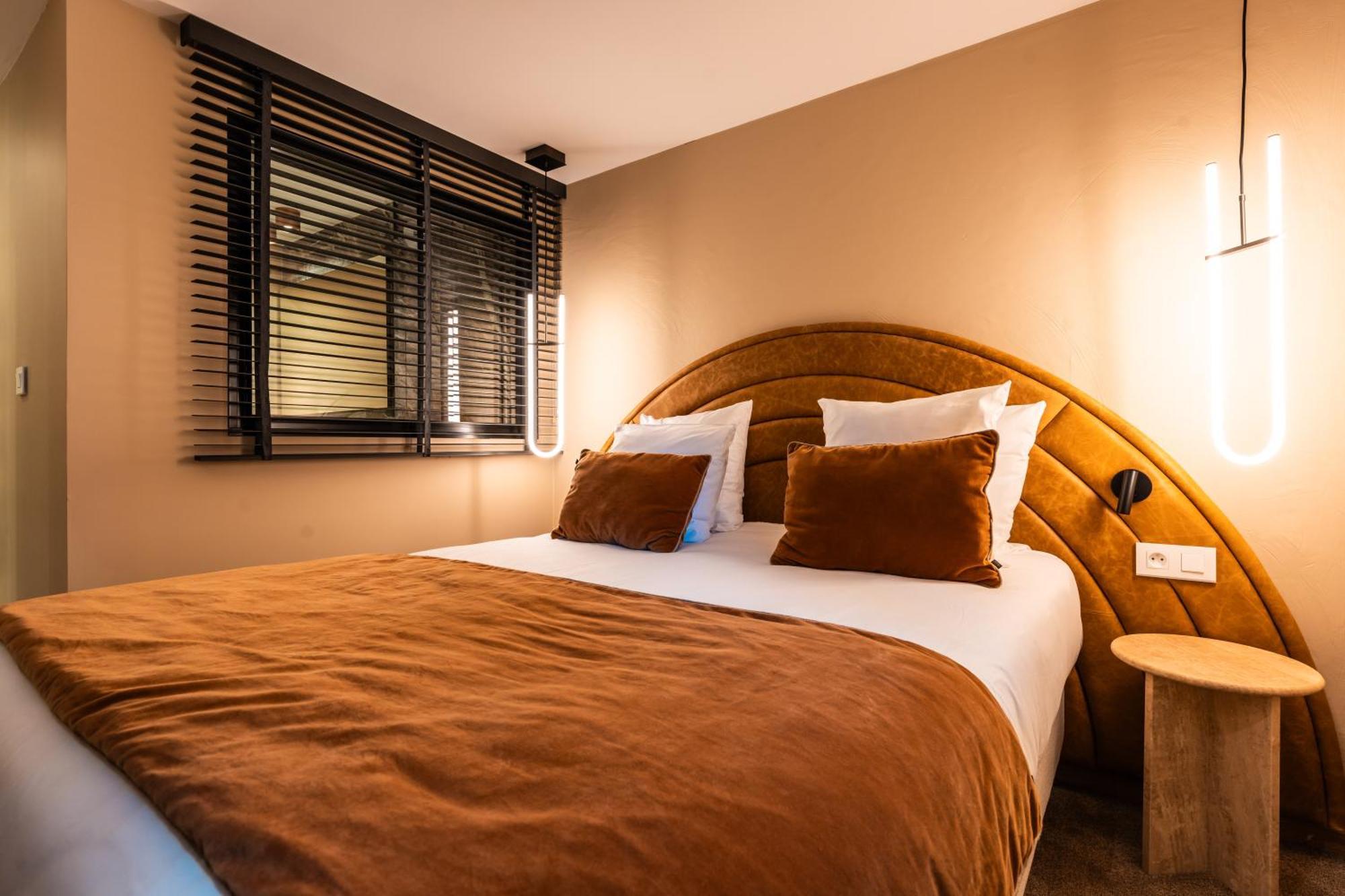 Fahrenheit Seven Courchevel Hotell Exteriör bild