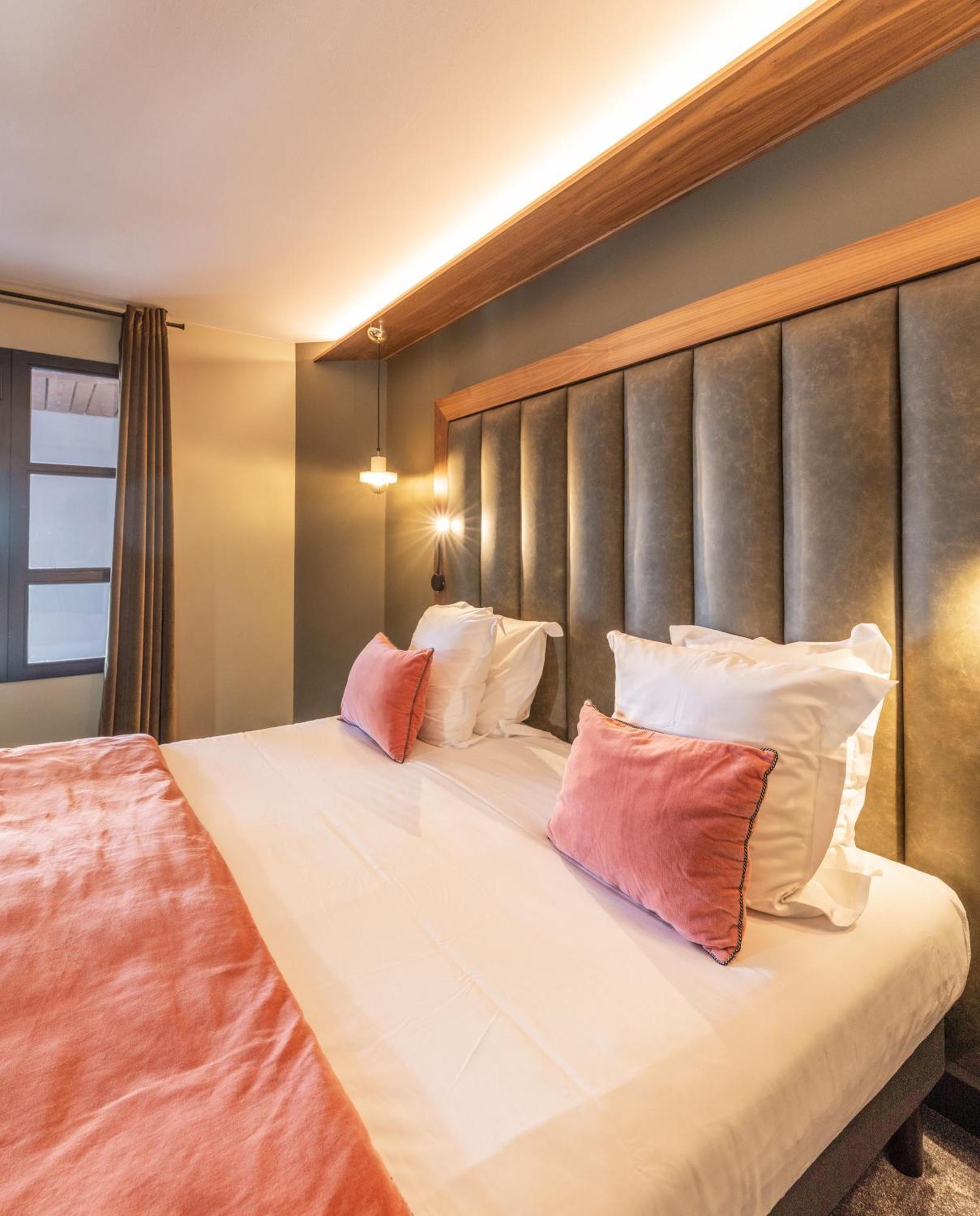 Fahrenheit Seven Courchevel Hotell Exteriör bild