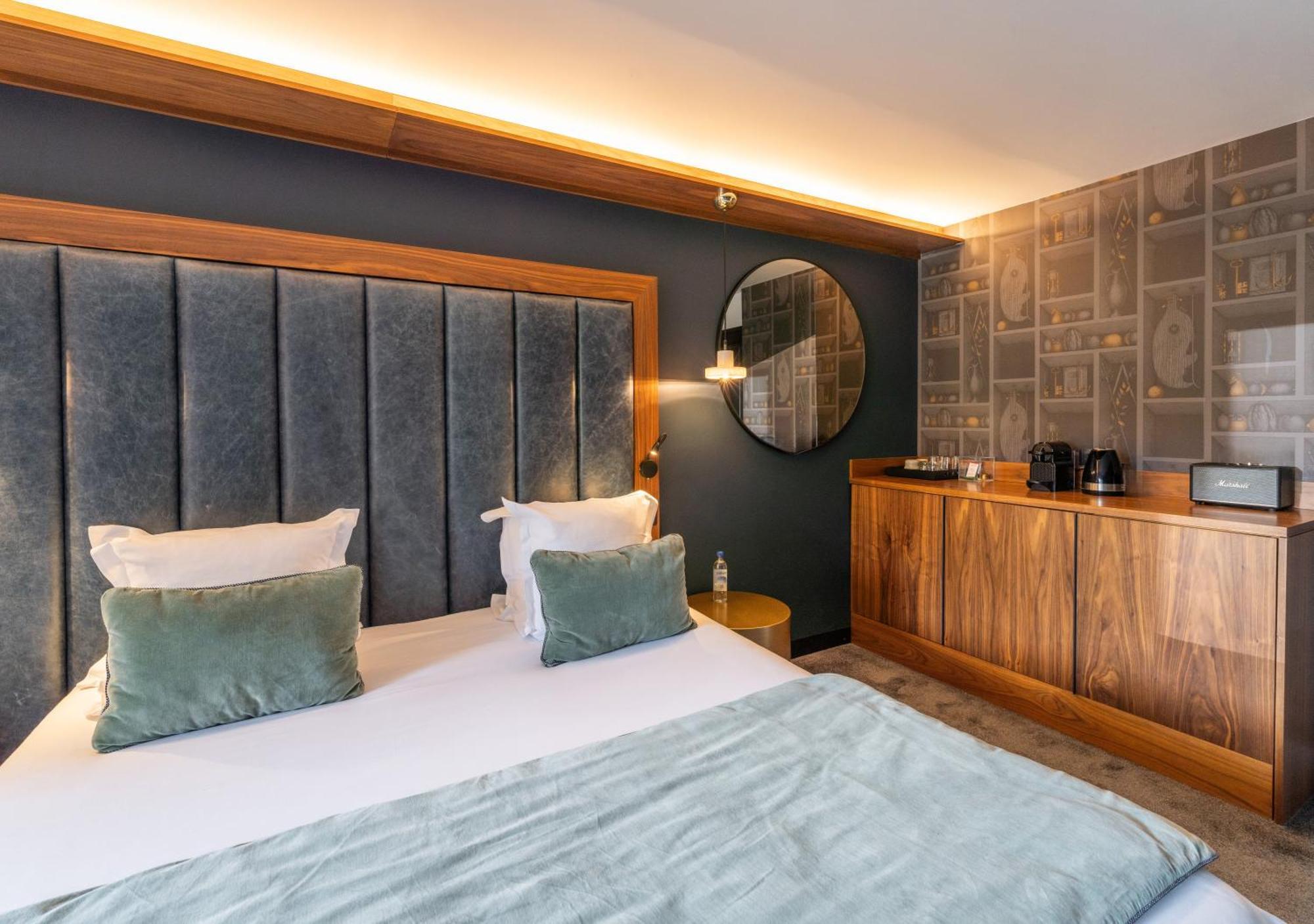 Fahrenheit Seven Courchevel Hotell Exteriör bild