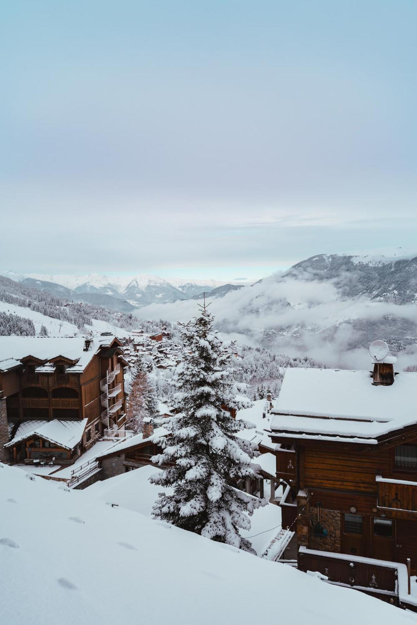 Fahrenheit Seven Courchevel Hotell Exteriör bild